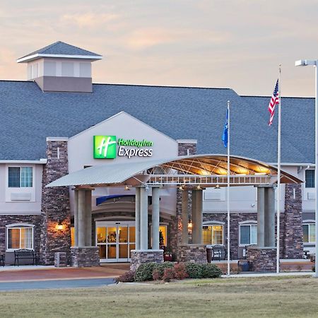 Holiday Inn Express Monticello By Ihg Buitenkant foto